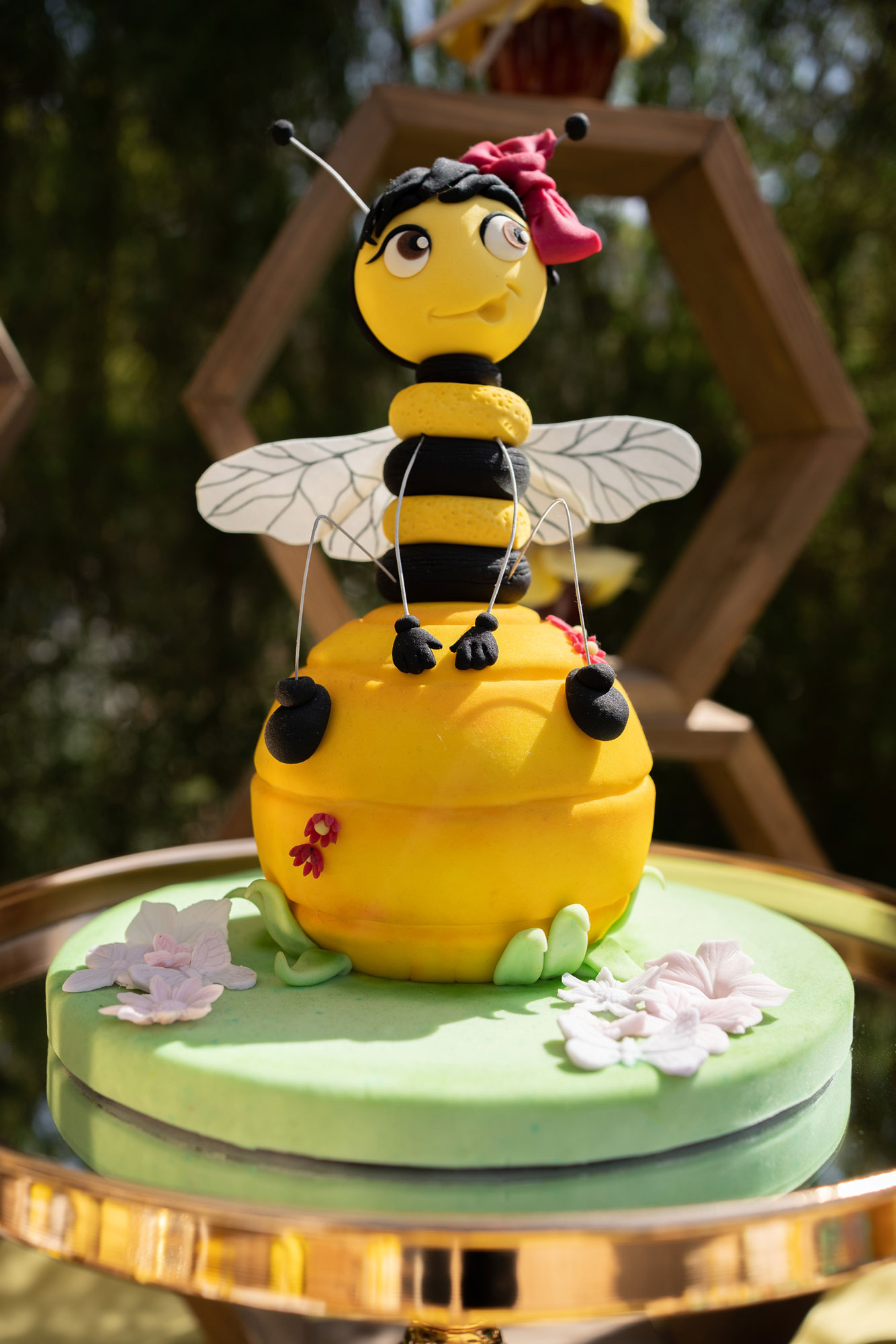 Βάπτιση με θέμα Μέλισσα